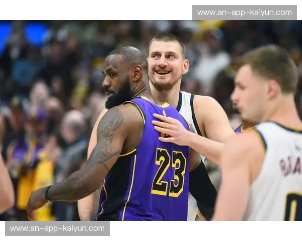 巅峰对决！NBA湖人vs爵士直播：詹姆斯领衔紫金军团，谁能统治盐湖城？